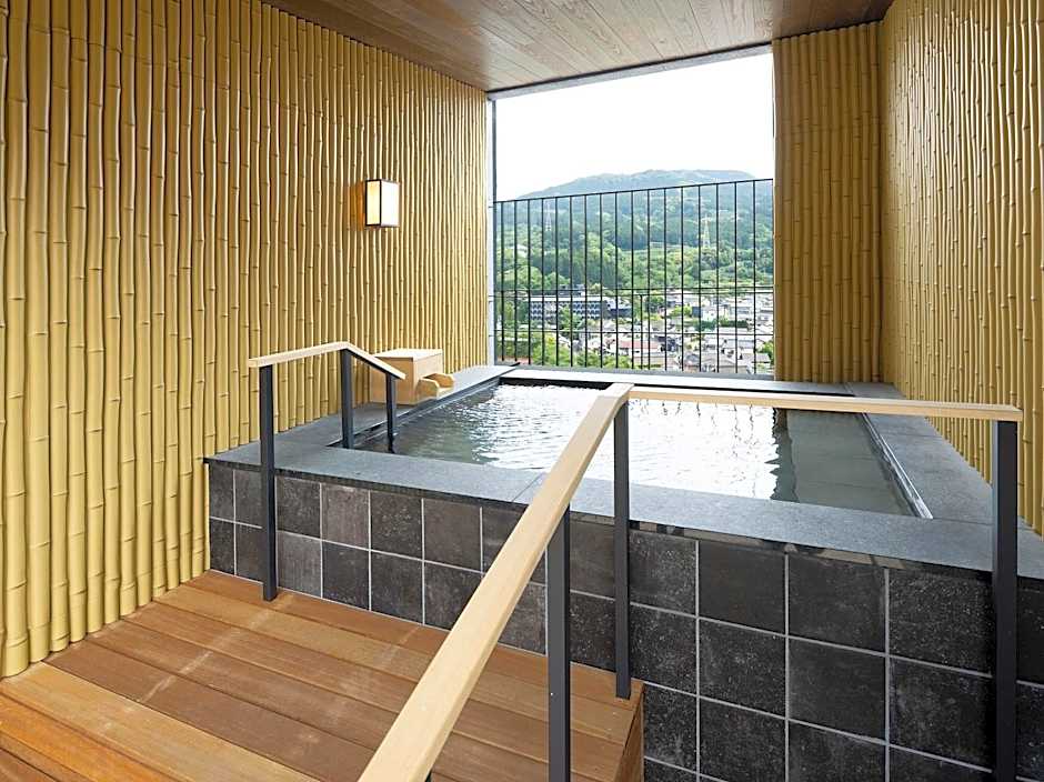 HOTEL SAKURA URESHINO