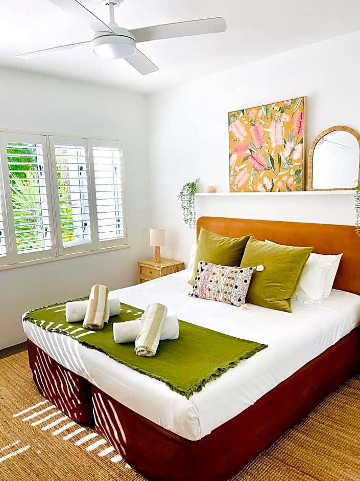 BeachView Apartments at Villa Paradiso