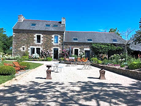 Demeure du Porzou, chambres d'hôtes de charme dans demeure d'exception, parc paysager, spa, massages, proche Paimpol, classé 4 épis