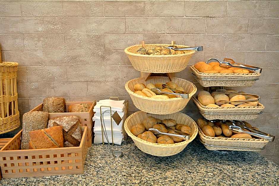 Royal Grand Hotel and Spa - All Inclusive and Free beach accsess