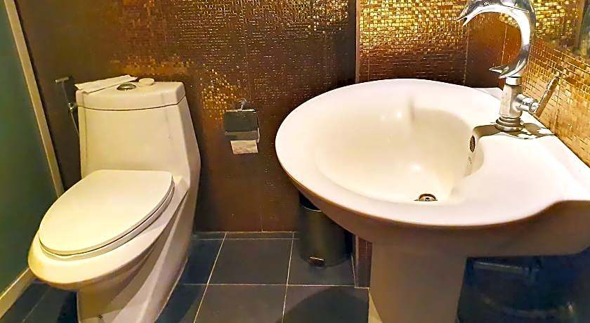 The Montana Lodge - Sathorn