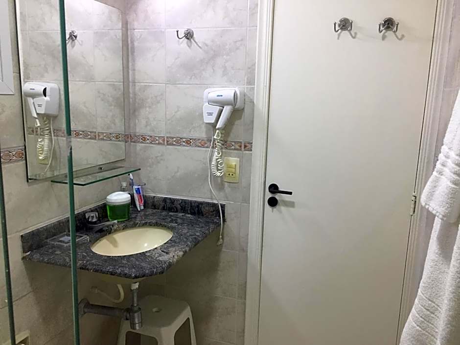 Flat Amarilis apto inteiro