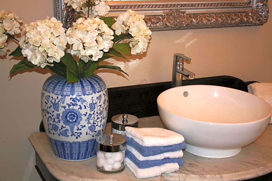 The Old Parsonage Country House