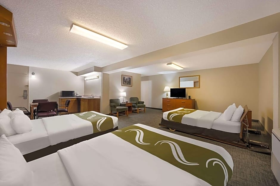 Quality Inn & Suites Canon City