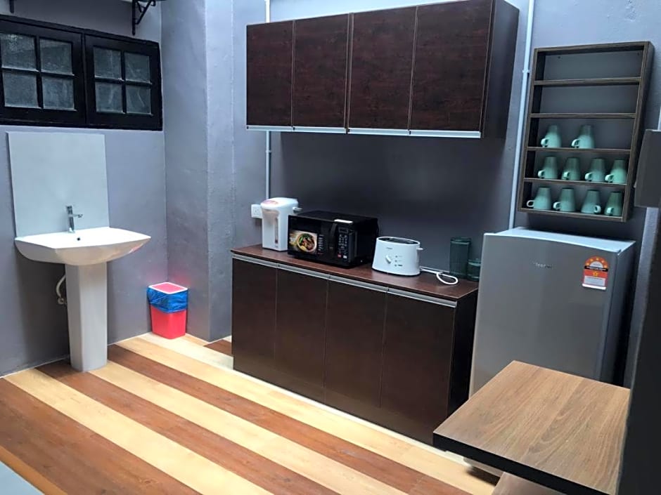 BRICKS Cameron Hostel