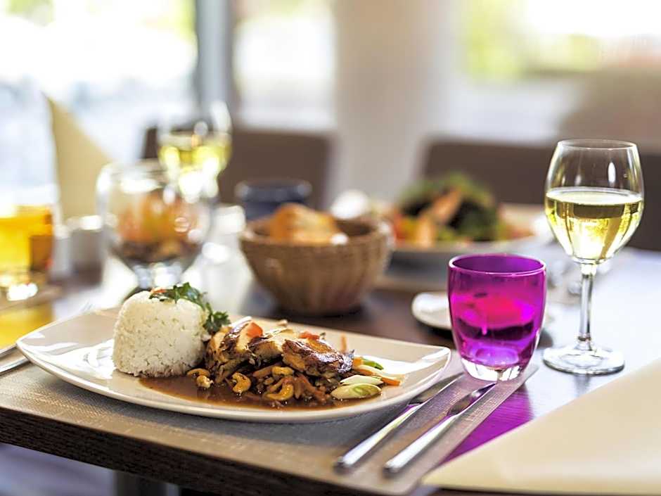 Novotel Duesseldorf City West Seestern
