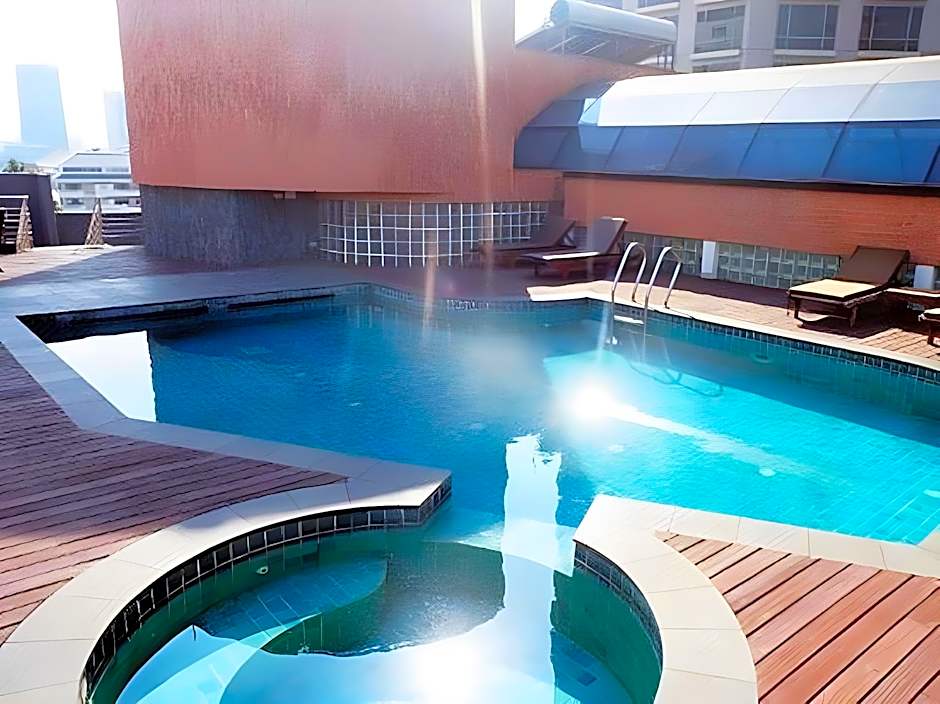 Sukhothai Residence Ruam Ruedi