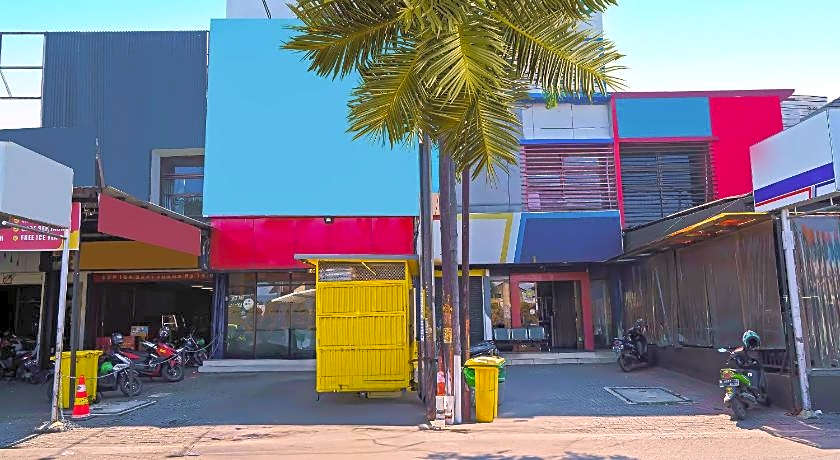 OYO Life 92720 Mekarwangi Guest House