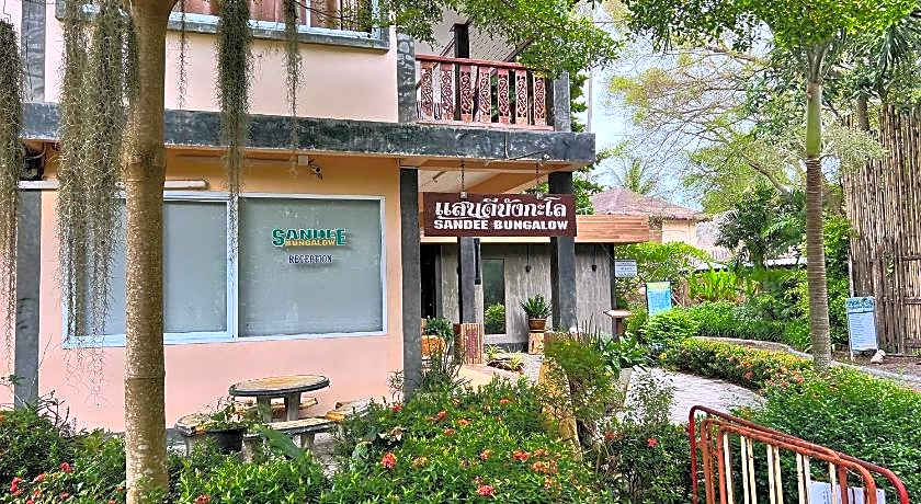 Sandee Bungalow