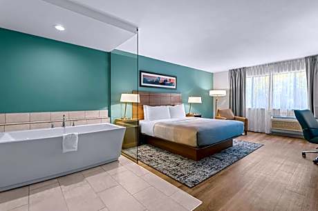 Quality Inn & Suites Hermosa Beach