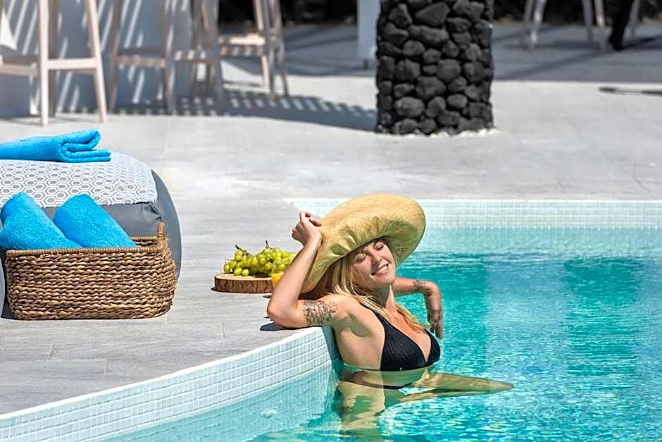 Santa Irina Luxury Sunny Lofts