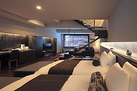 Suite with Hot Spring Bath