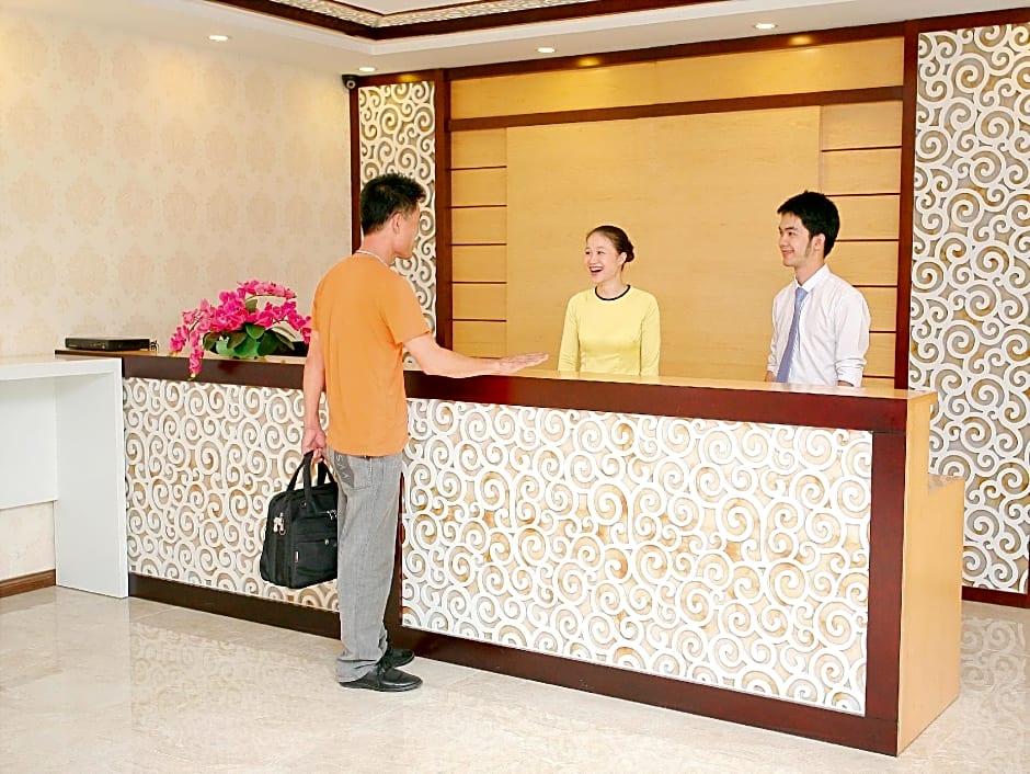 Halong Park Hotel