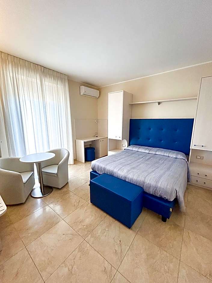 Hotel Riviera