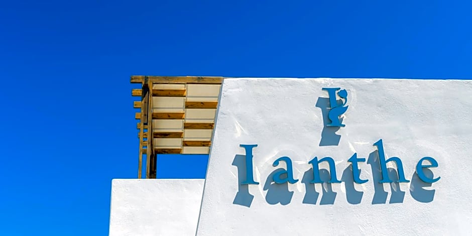 Ianthe Apartments & Villa