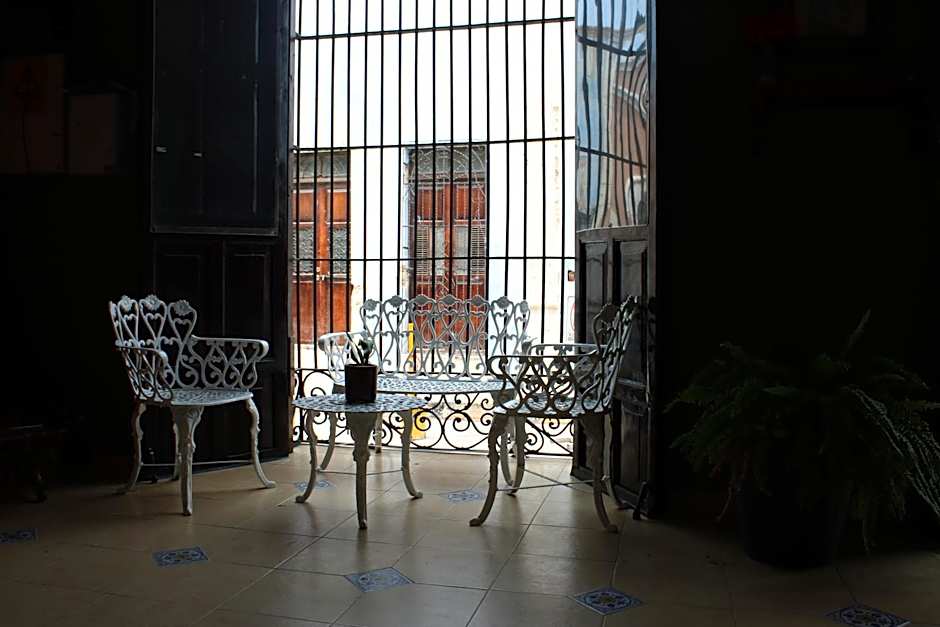 Hotel Guaranducha Inn