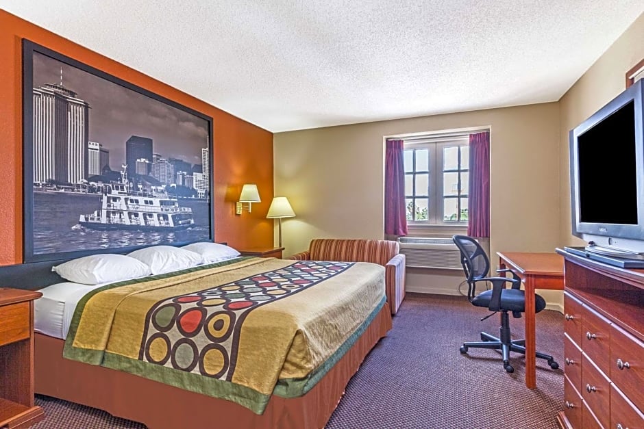 Super 8 by Wyndham New Orleans