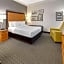 La Quinta Inn & Suites by Wyndham Dallas Addison Galleria