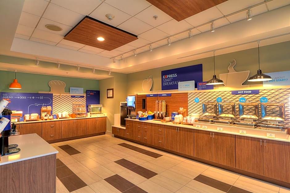 Holiday Inn Express Hotel & Suites Mobile Saraland By IHG