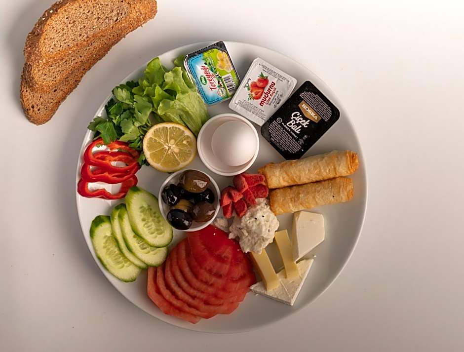 OPERA SUITES Apart Hotel