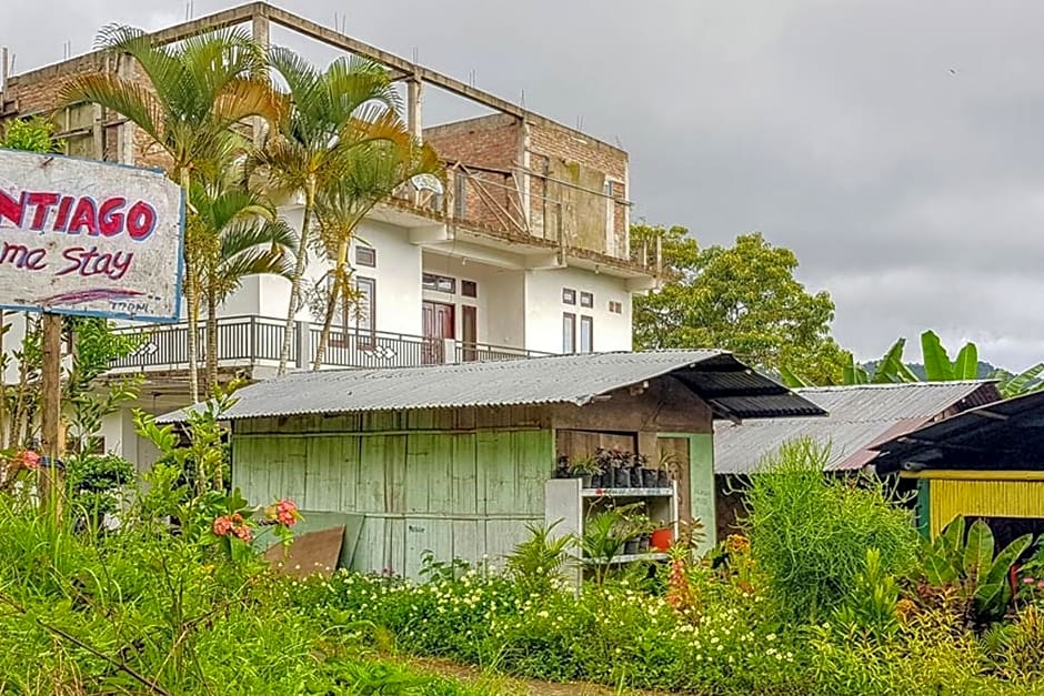 Santiago Bed and Breakfast at Desa Wisata Moni