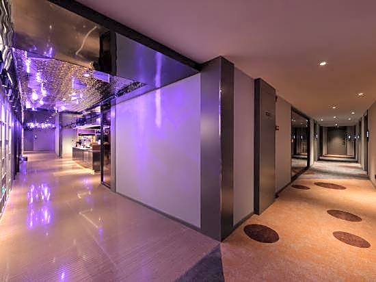 CityNote Xinuo Light Hotel(Guangzhou Tiyu Xilu Metro Station Store