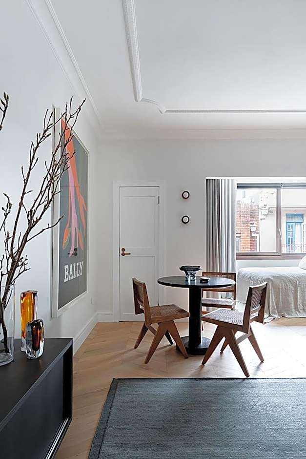 Regents Court Sydney