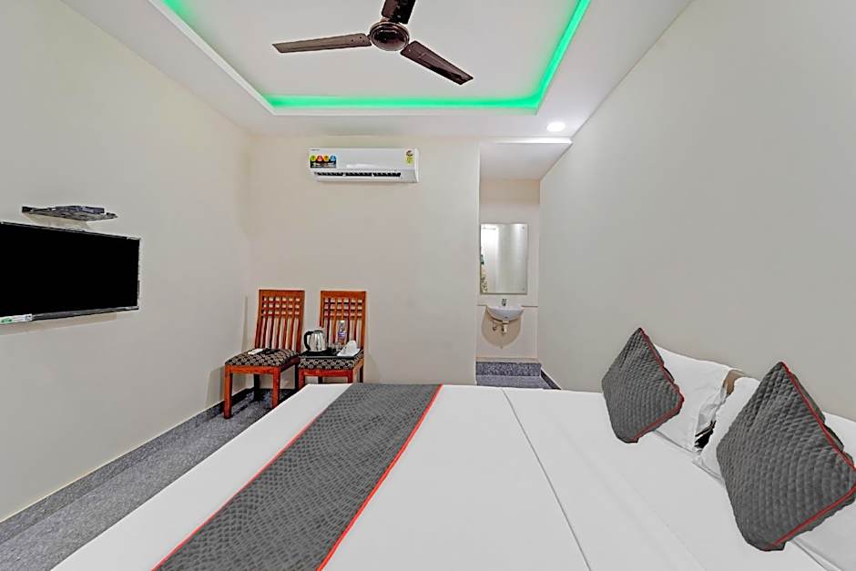 Super Oyo Townhouse 1096 Hotel Redfox Nungambakkam – Chennai, IL