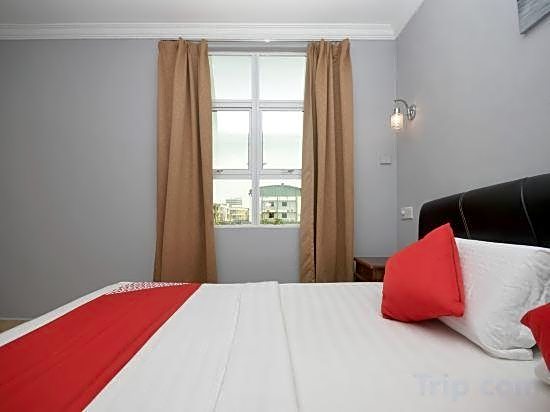 OYO 892 Hotel Grand Nadia