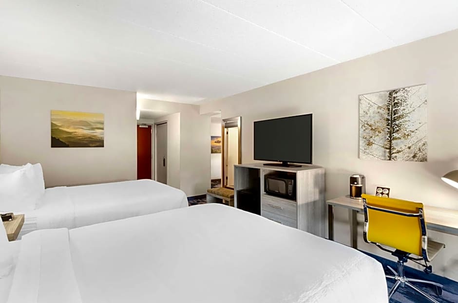 Best Western Plus Beckley Inn
