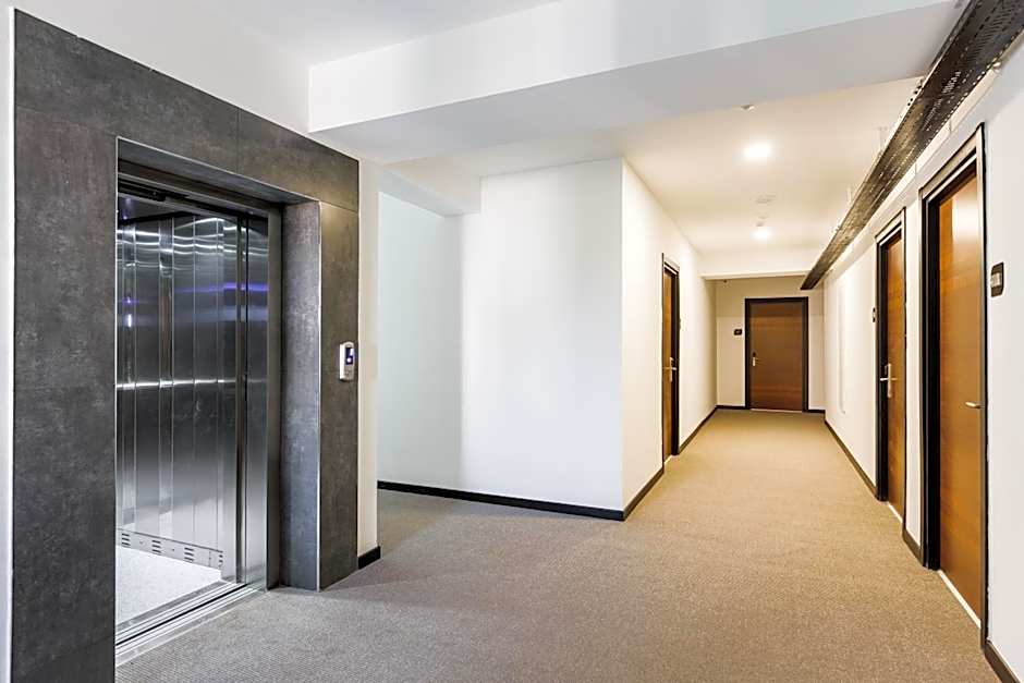 G Suites Luxury Rentals