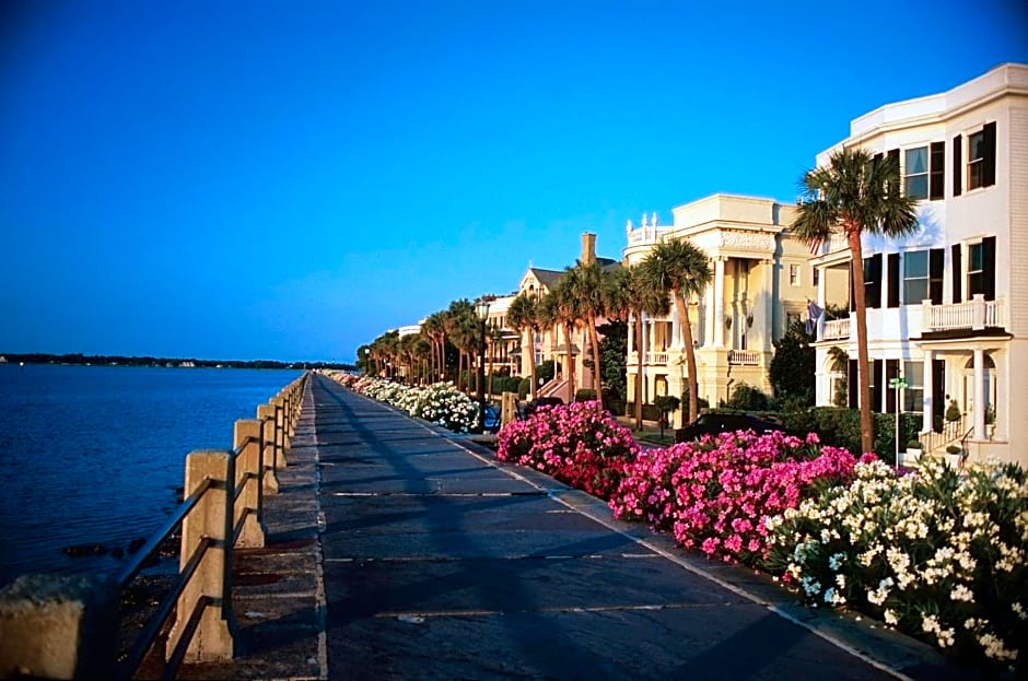 Crowne Plaza Charleston By IHG