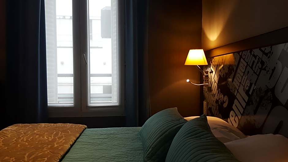 CafÃ© HÃ´tel de l'Avenir