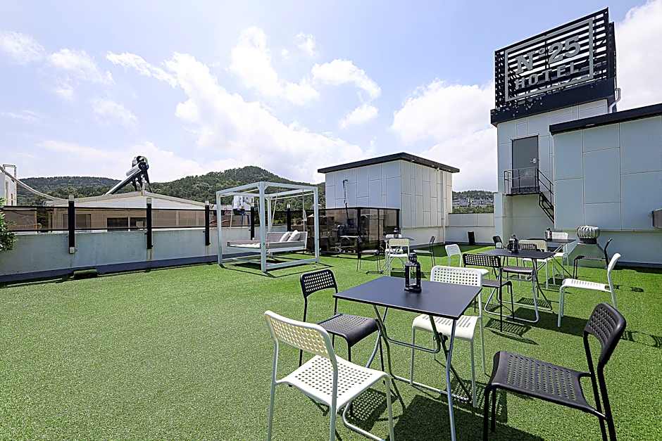 No.25 hotel  Gijangyeonhwari