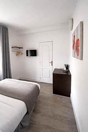 Single Room with Bathroom