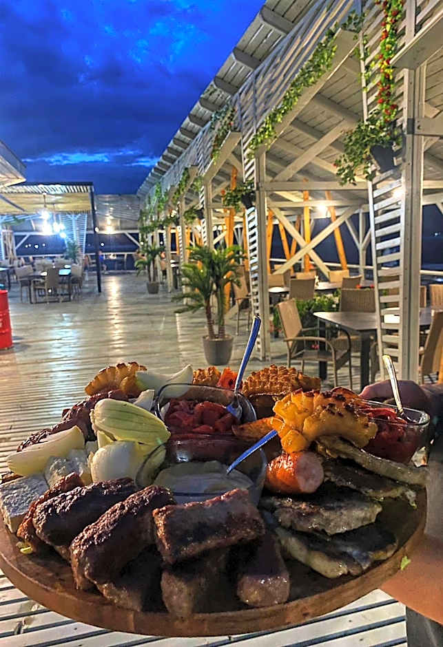 Hotel Pescarus Port Bicaz