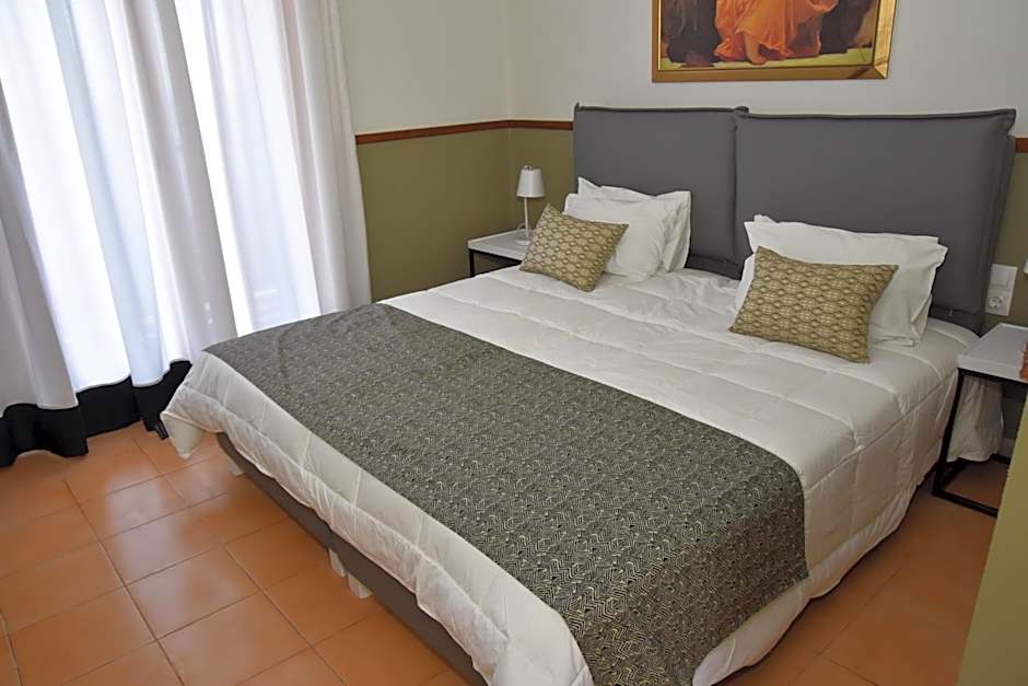 Photo 1 of 8 of Deluxe King Suite