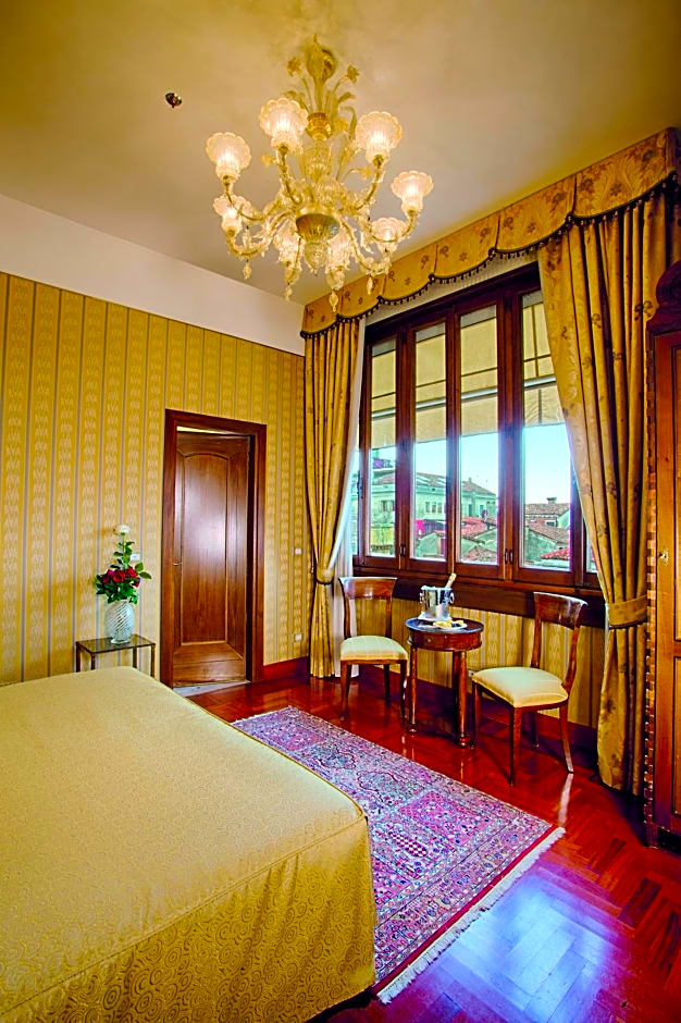 Hotel Palazzo Stern