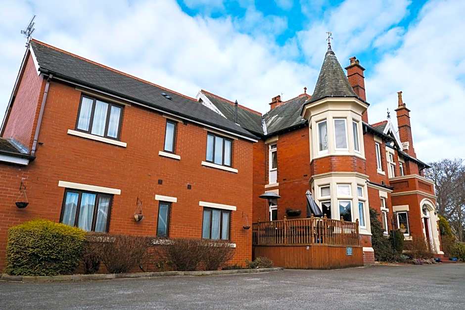 Trivelles Park Hotel