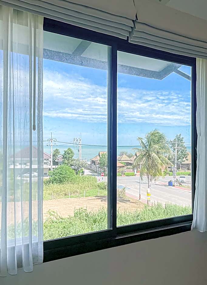 Rublom Chomview Pranburi