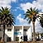Three Palms Lodge