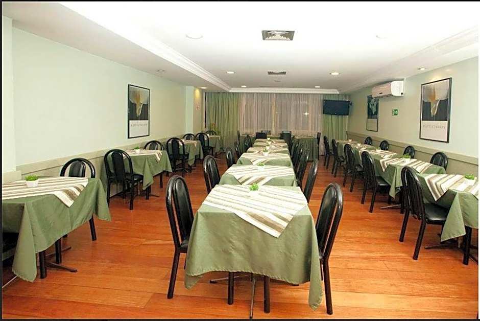 Hotel Plaza Apolo