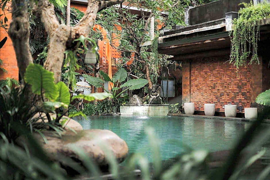 Fourteen Roses Boutique Hotel, Kuta