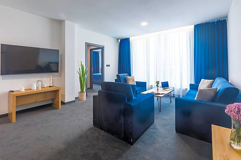 Blue Star Luxury Hotel