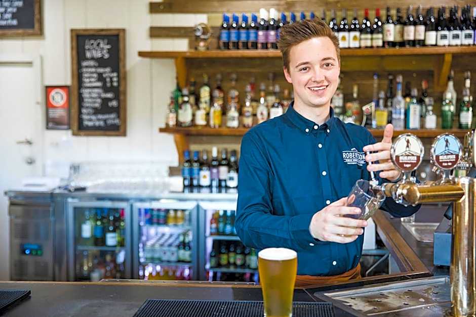 Robertson Public House and Kitchen