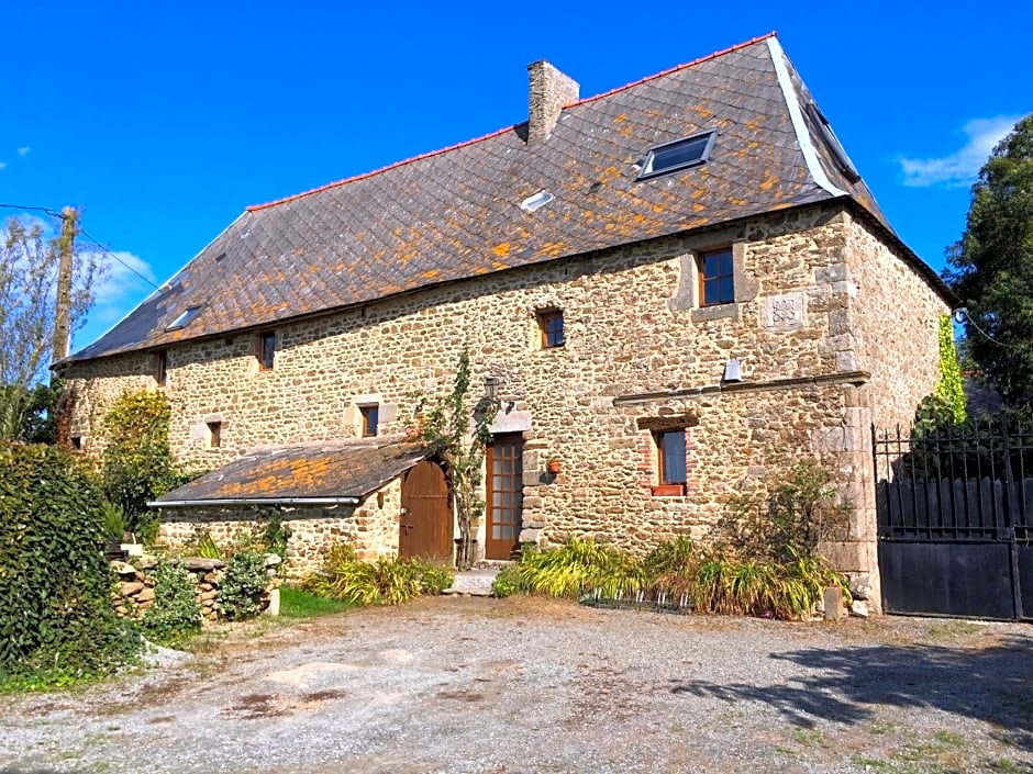 Chambres d'Hôtes du Manoir du Haut Salmon