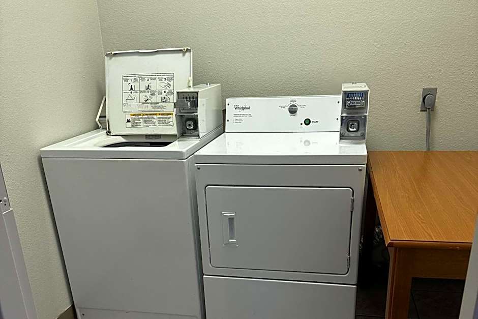 Comfort Inn Huntington near University area