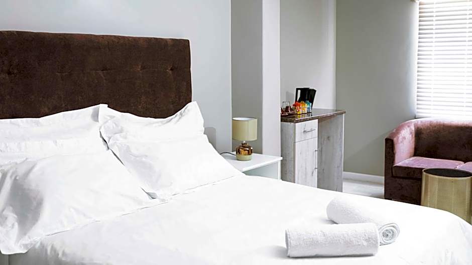 103onWallace Self Catering Guest House