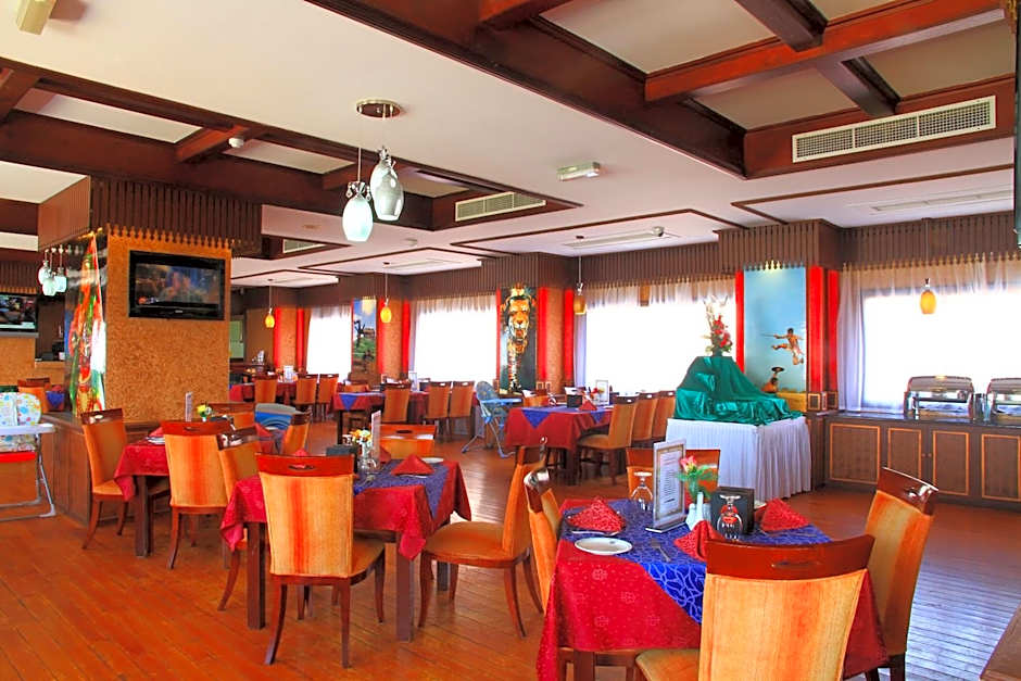 Ramee Guestline Hotel