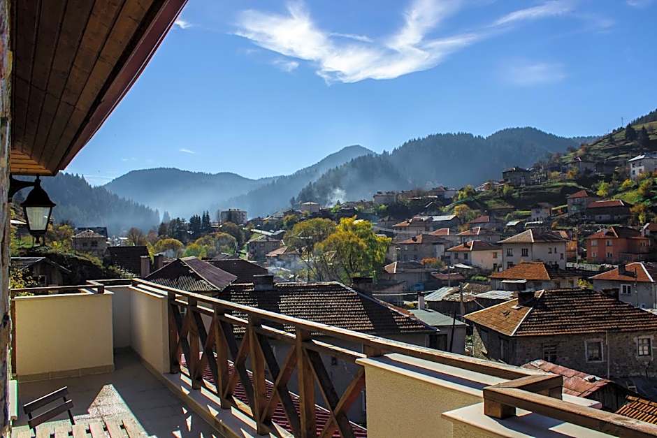 Trigrad Hotel